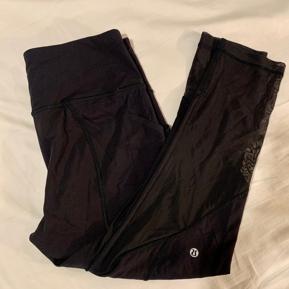 Lululemon High Rise 7/8 Leggings with Mesh